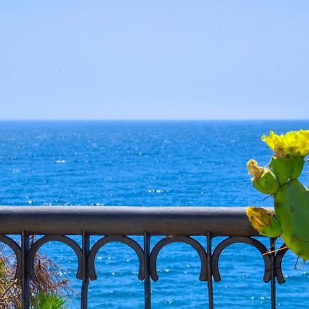 Casa Di Mare Barabba Villa Santa Teresa Di Riva Room photo